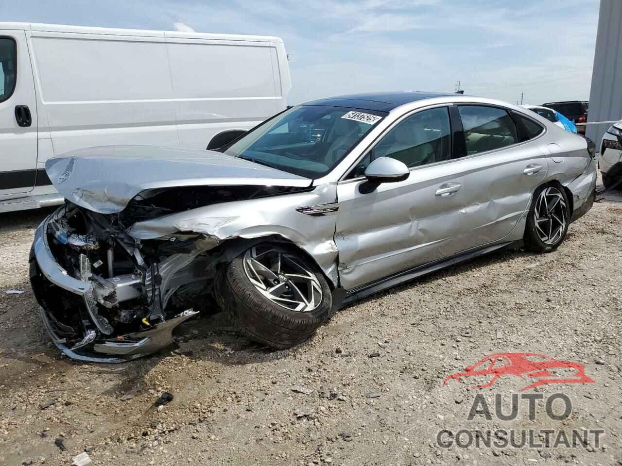 HYUNDAI SONATA 2024 - KMHL14JA4RA351330