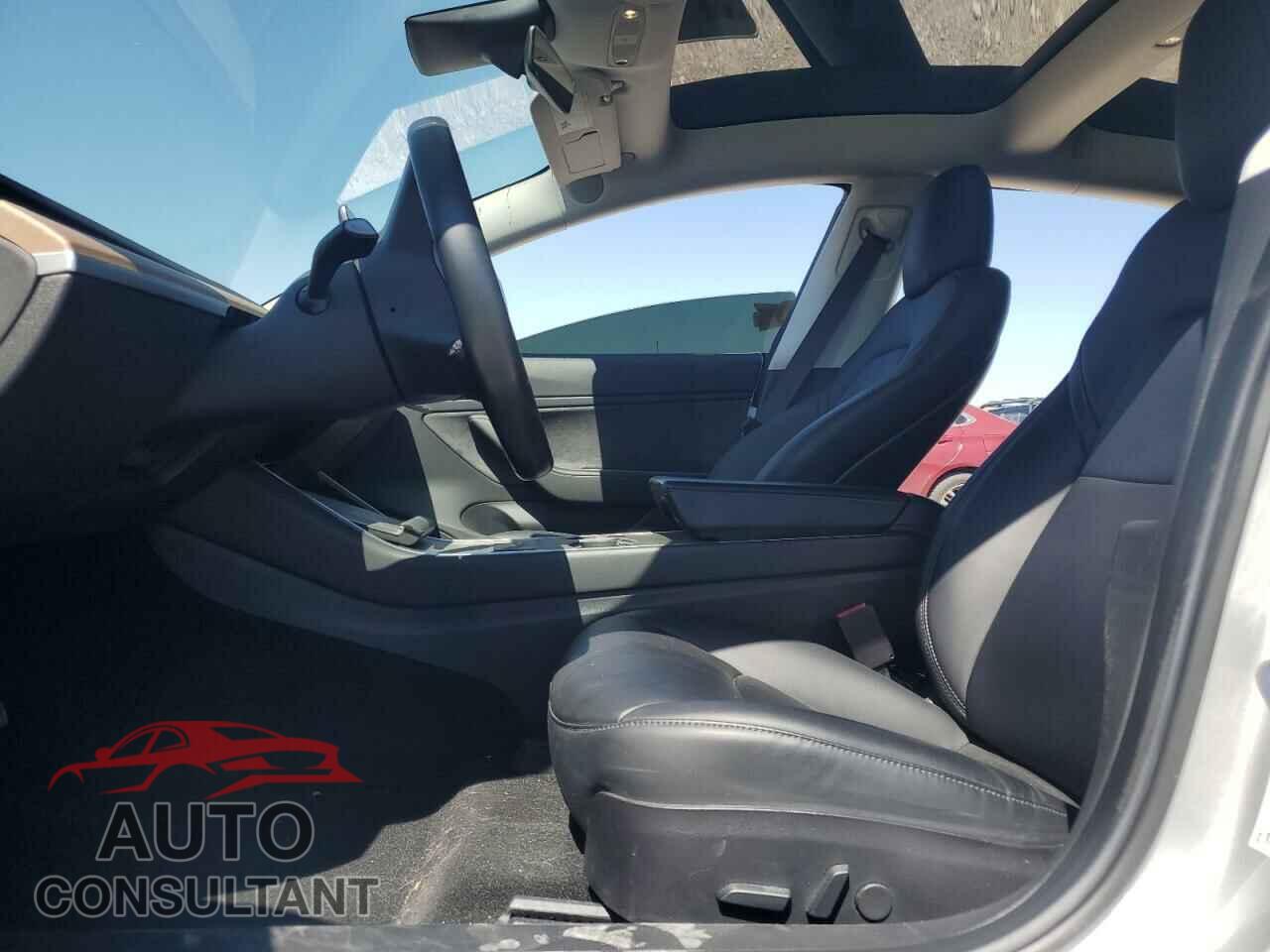 TESLA MODEL 3 2018 - 5YJ3E1EA0JF047571