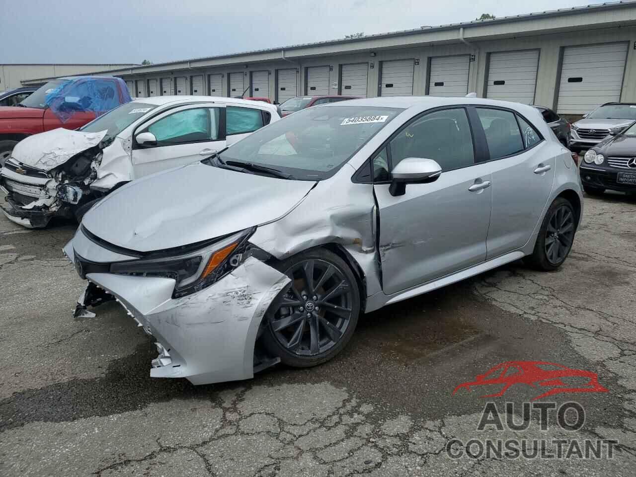 TOYOTA COROLLA 2023 - JTNC4MBE2P3211318