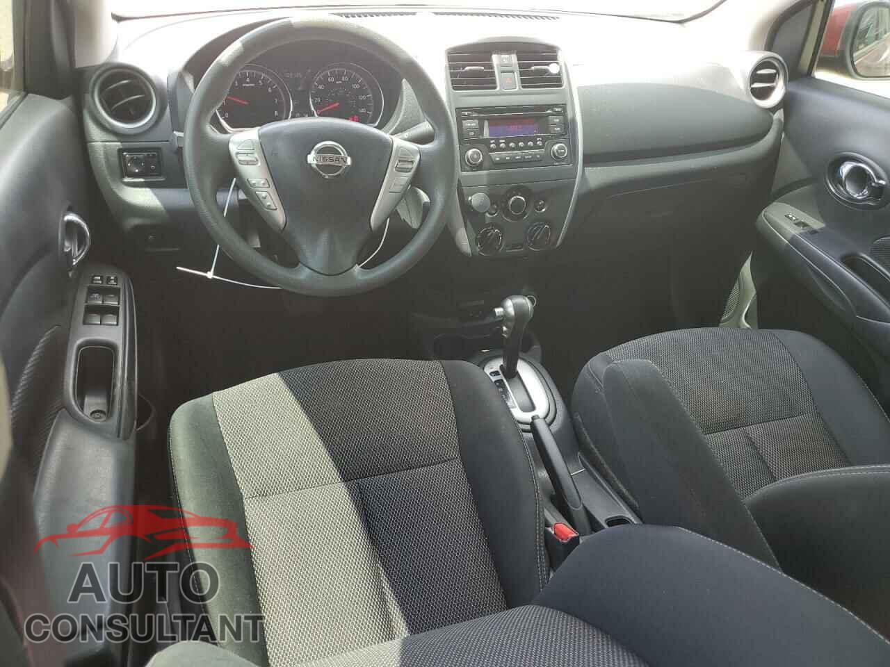 NISSAN VERSA 2017 - 3N1CN7AP3HL807908