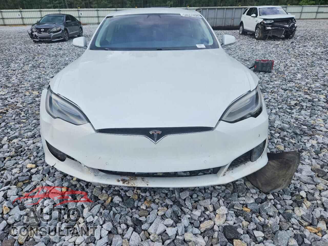 TESLA MODEL S 2017 - 5YJSA1E17HF185643