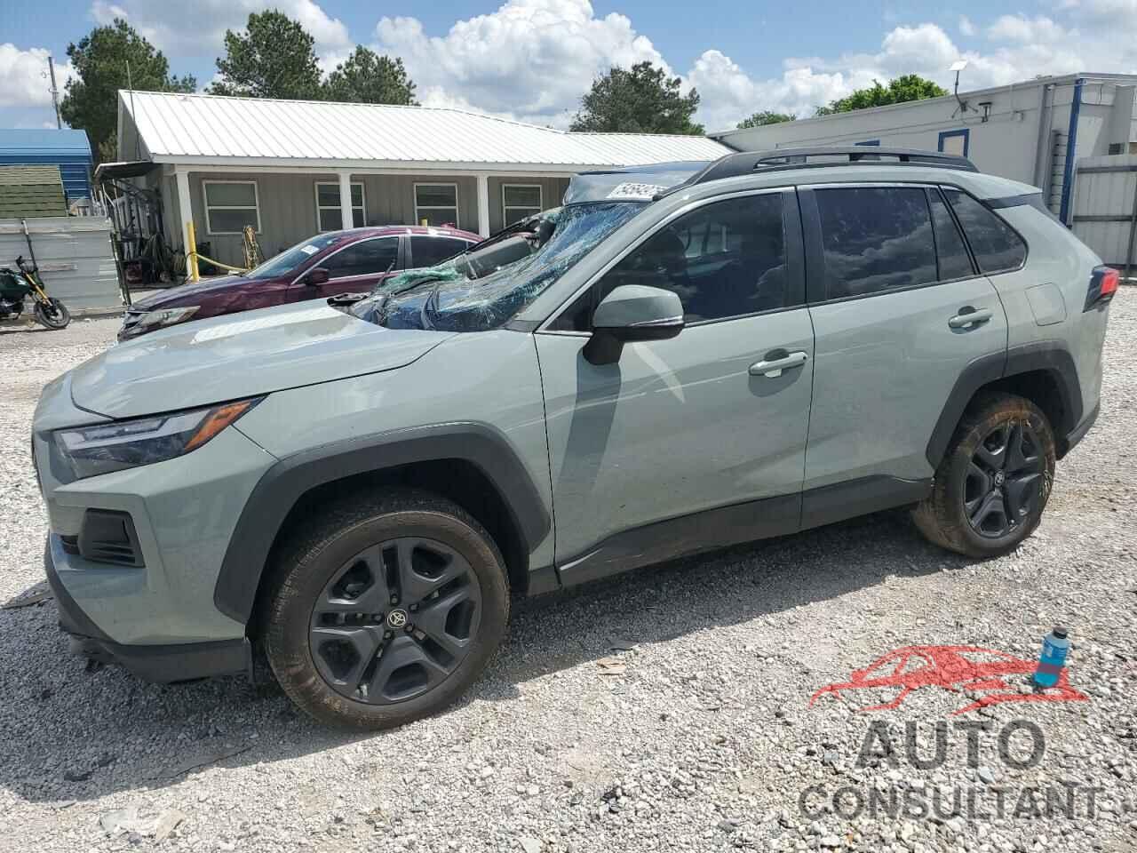 TOYOTA RAV4 2023 - 2T3J1RFV5PW357625
