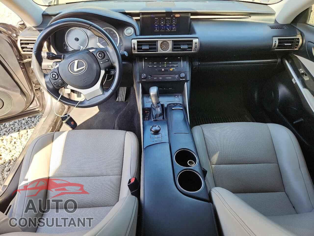 LEXUS IS 2014 - JTHCF1D2XE5005521