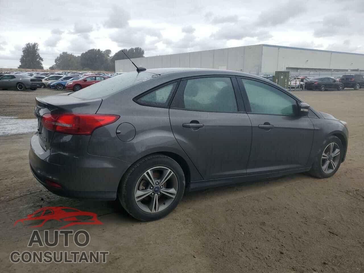 FORD FOCUS 2017 - 1FADP3FE5HL308654