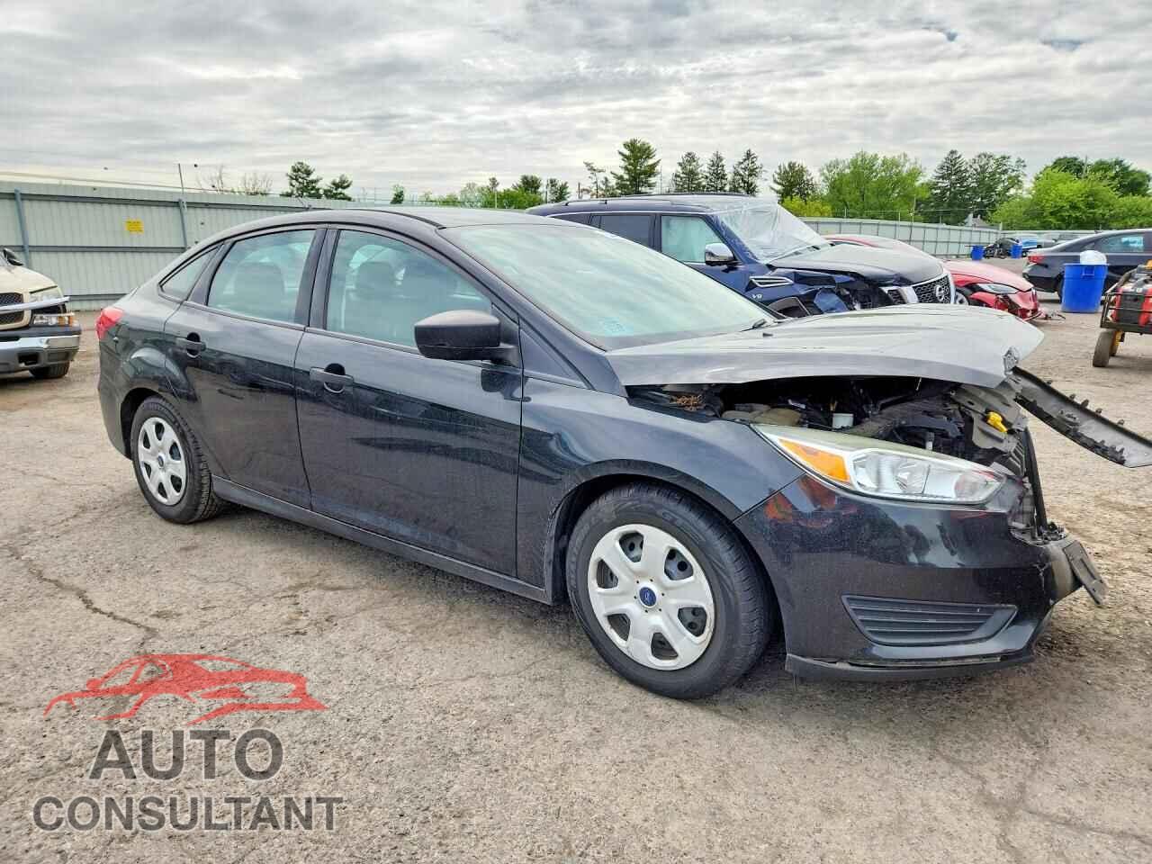 FORD FOCUS 2015 - 1FADP3E20FL297745