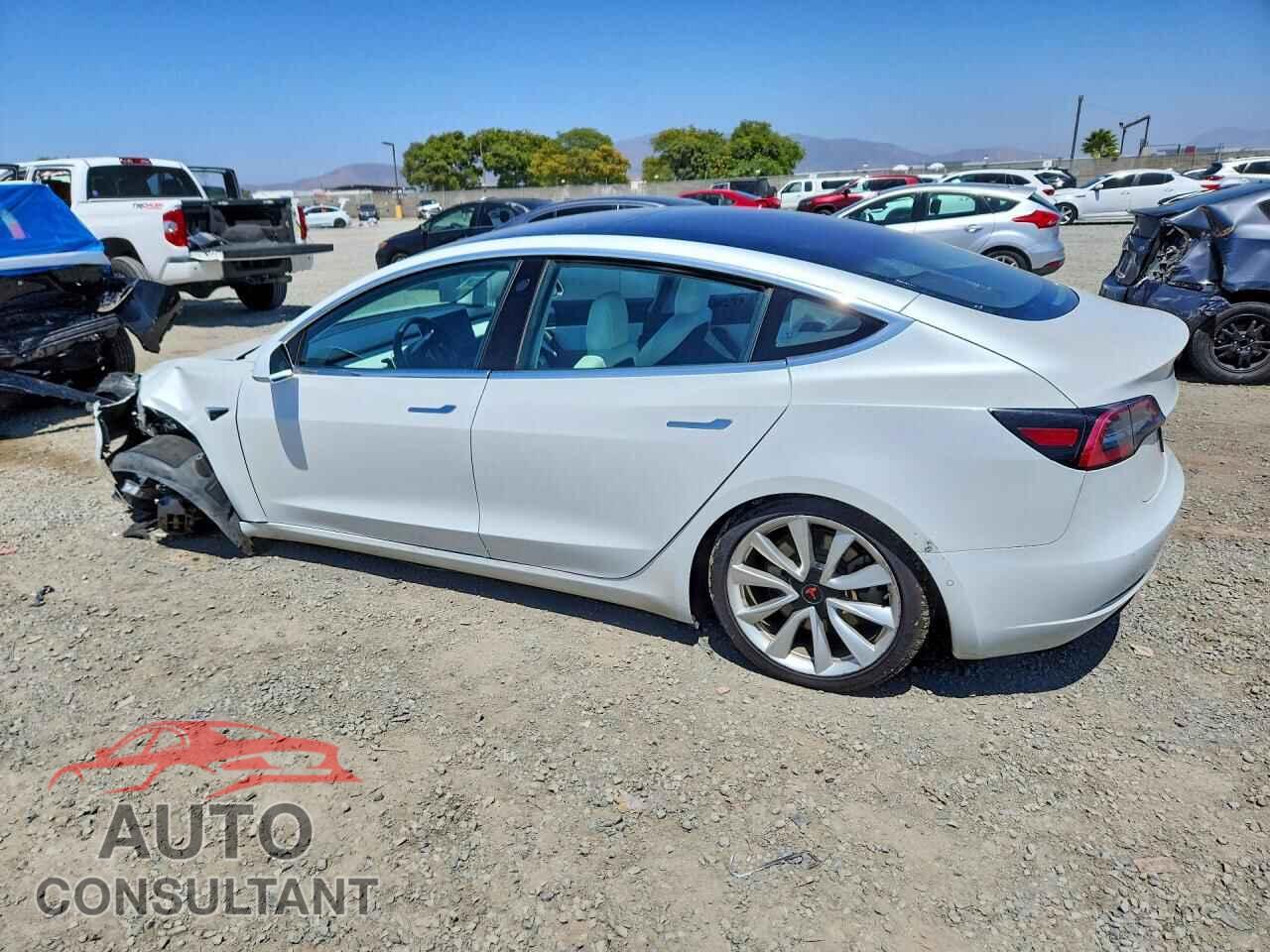 TESLA MODEL 3 2018 - 5YJ3E1EA7JF181560