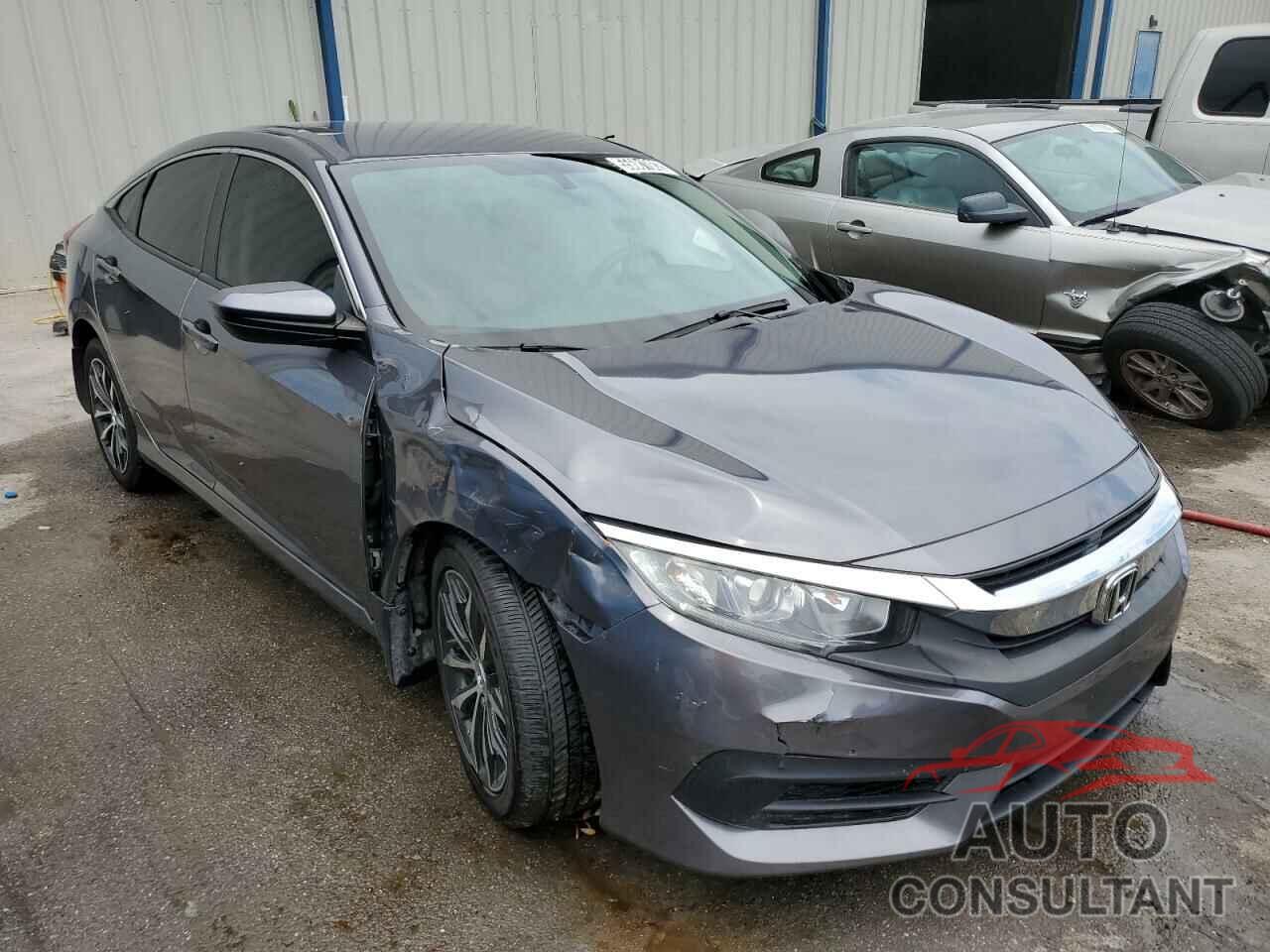 HONDA CIVIC 2018 - 19XFC2F54JE029199