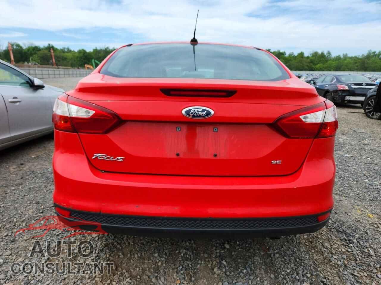 FORD FOCUS 2012 - 1FAHP3F23CL276268