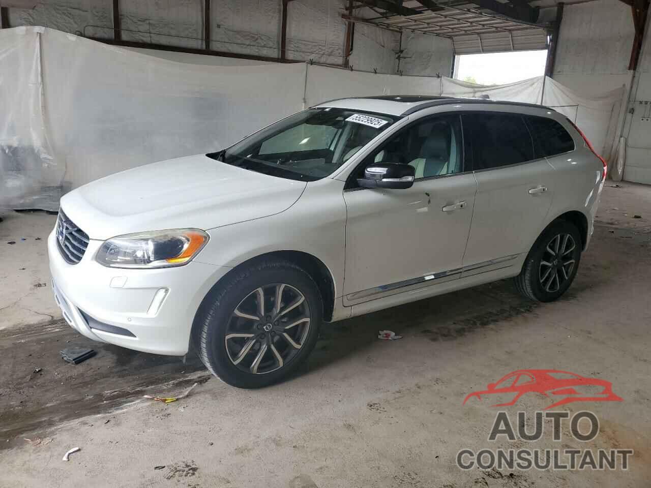 VOLVO XC60 2017 - YV449MRR5H2121541