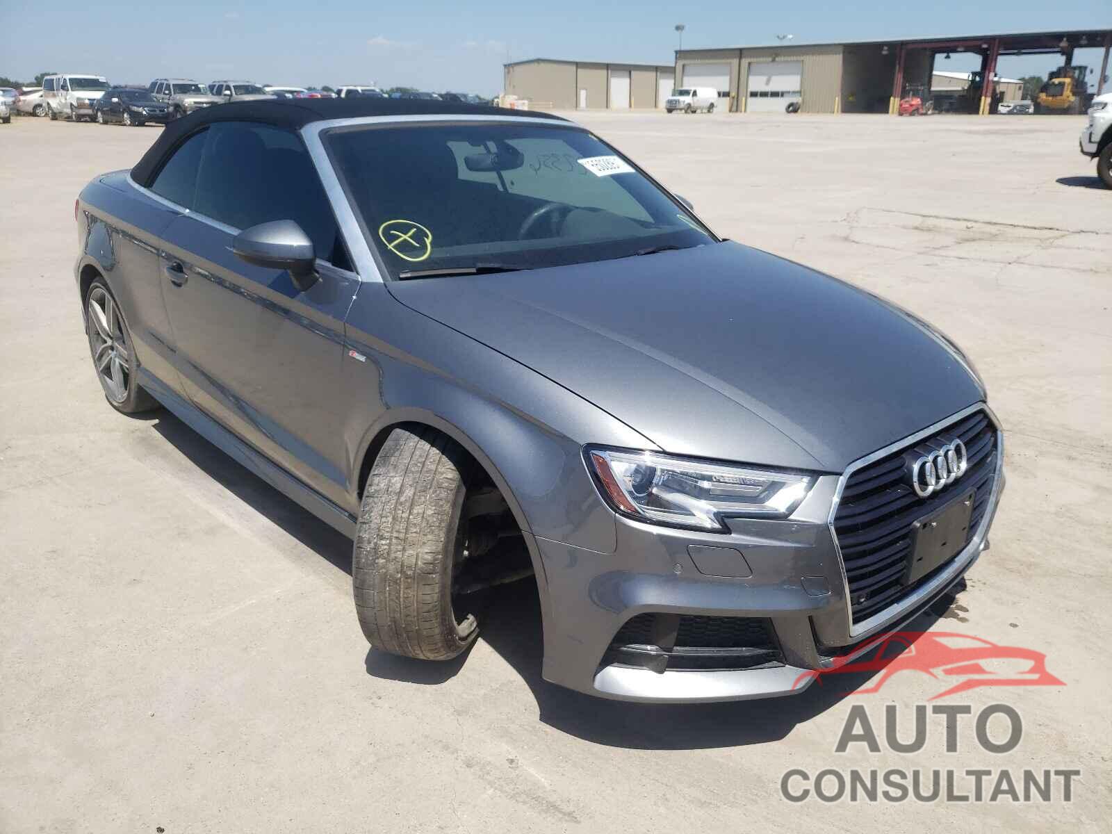 AUDI A3 2018 - WAU5ULFF6J1031611