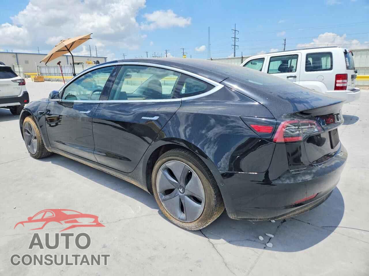 TESLA MODEL 3 2020 - 5YJ3E1EA2LF611322