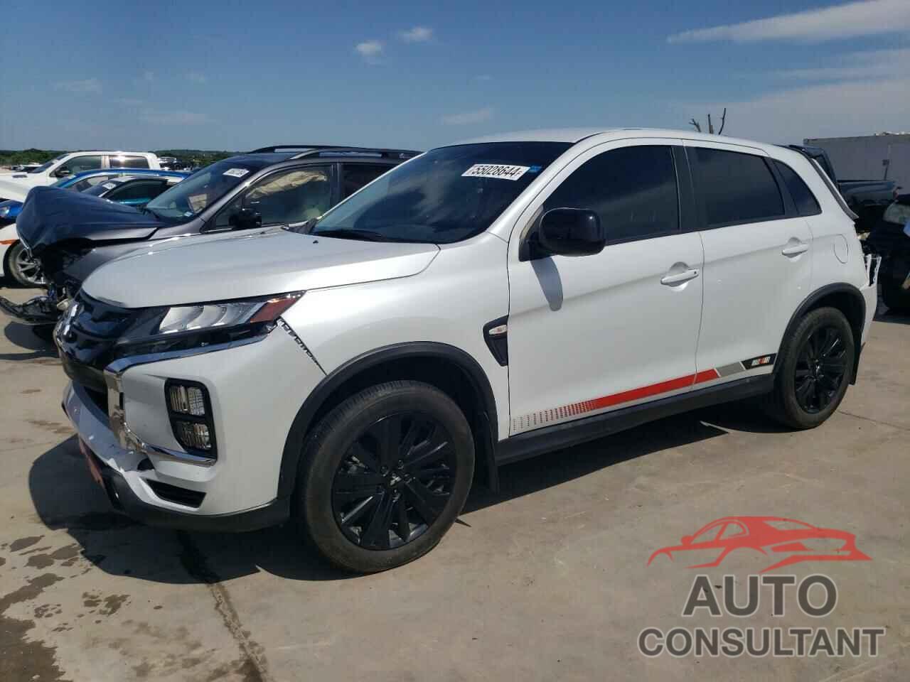 MITSUBISHI OUTLANDER 2023 - JA4ARUAU6PU008121