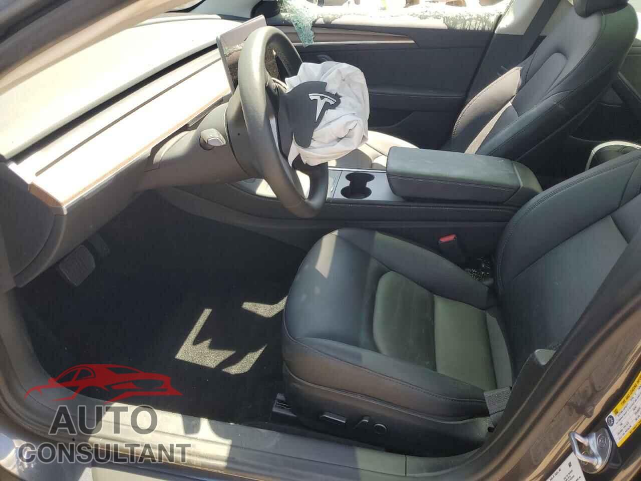 TESLA MODEL 3 2023 - 5YJ3E1EA3PF455538