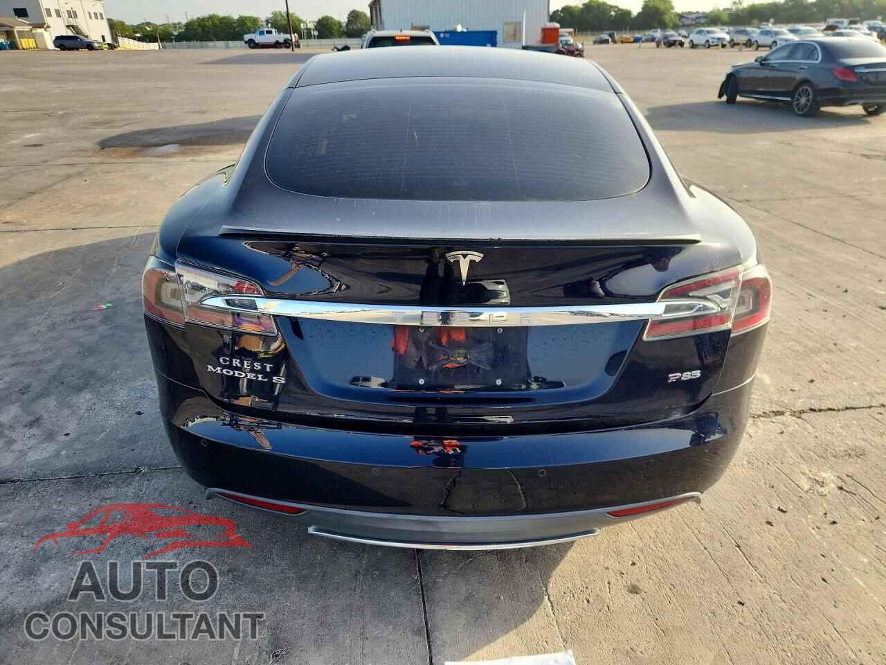 TESLA MODEL S 2013 - 5YJSA1DP2DFP27697