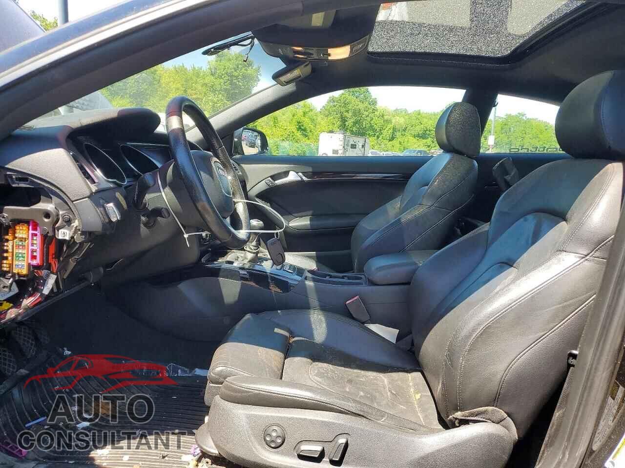 AUDI A5 2011 - WAURFAFR0BA071212