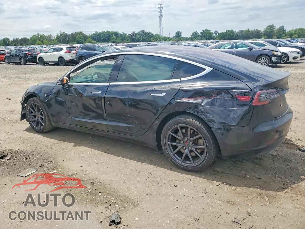 TESLA MODEL 3 2018 - 5YJ3E1EA3JF036225