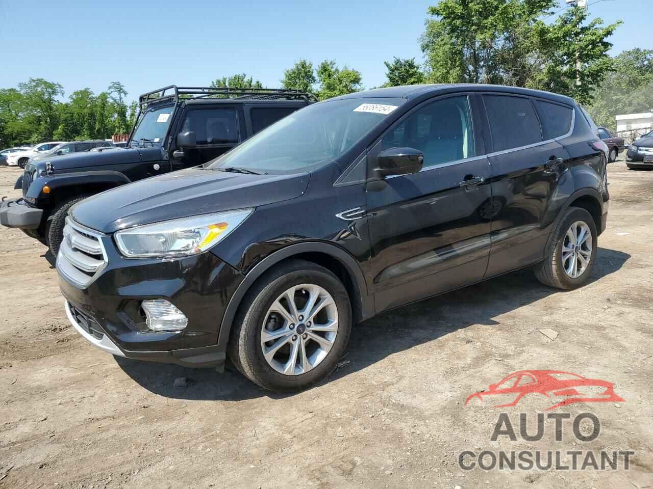 FORD ESCAPE 2017 - 1FMCU0GD9HUE40079