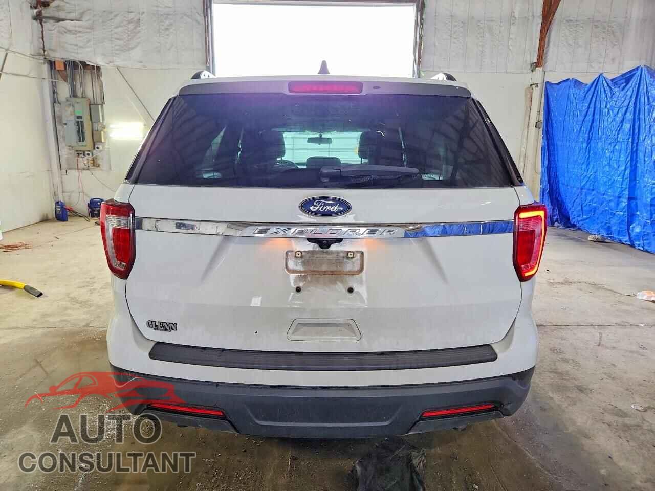 FORD EXPLORER 2018 - 1FM5K7B86JGB87082