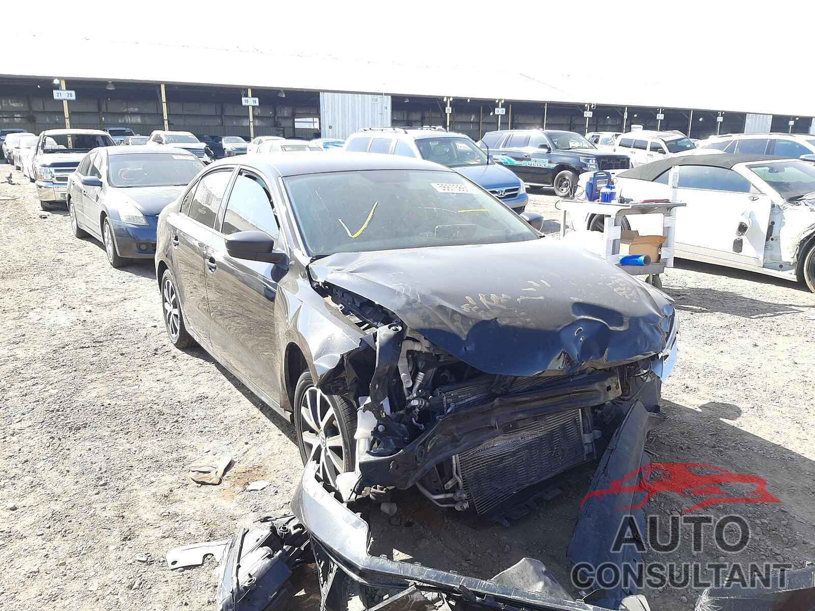 VOLKSWAGEN JETTA 2016 - 3VWD67AJ4GM348839