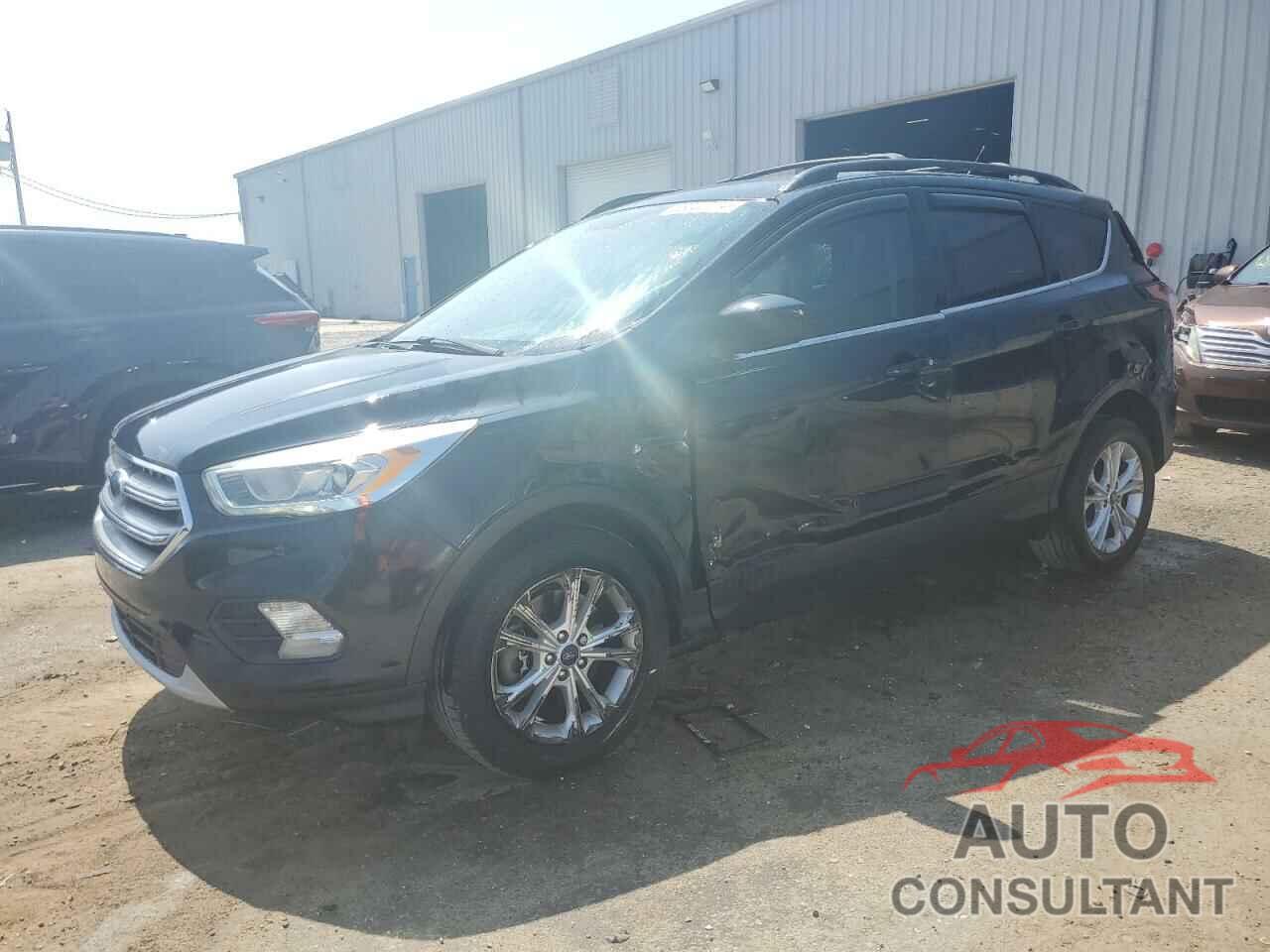 FORD ESCAPE 2017 - 1FMCU0G91HUB96486