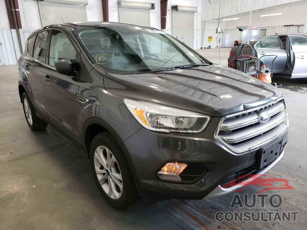 FORD ESCAPE 2017 - 1FMCU9G99HUE73647