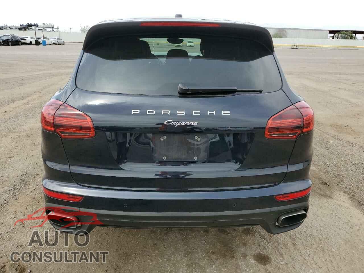 PORSCHE CAYENNE 2017 - WP1AA2A22HKA88609