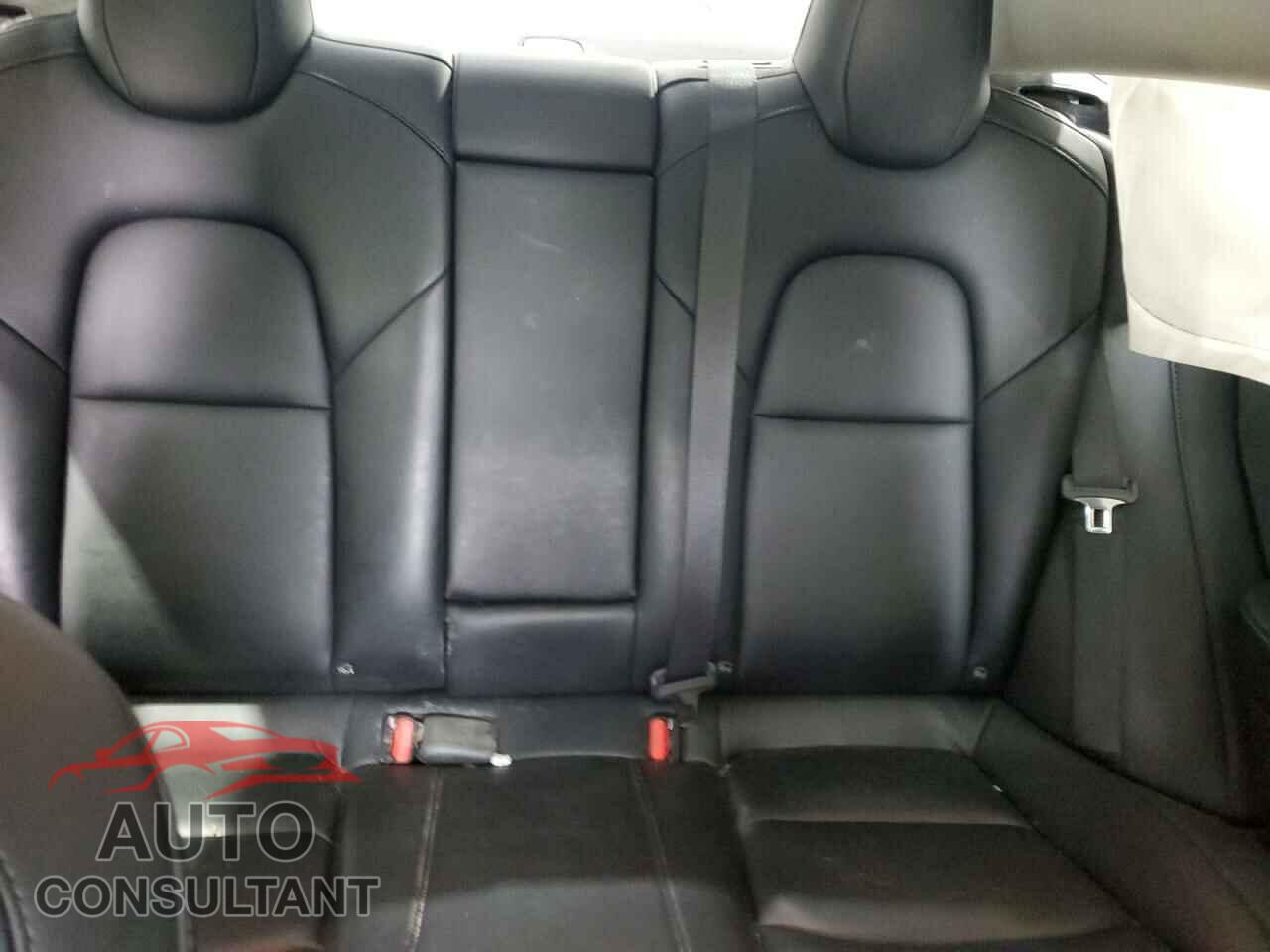 TESLA MODEL 3 2022 - 5YJ3E1EB4NF173379