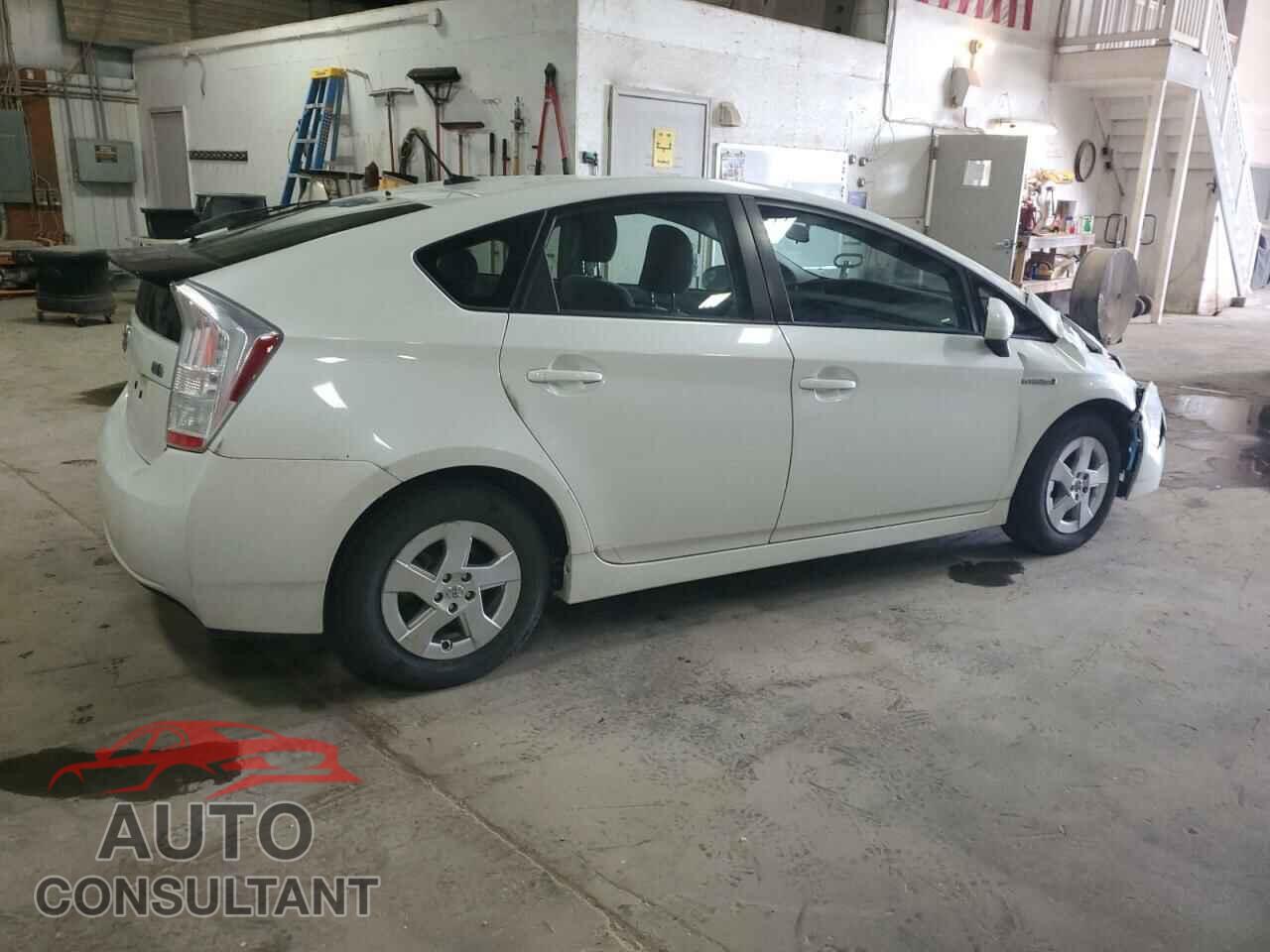 TOYOTA PRIUS 2011 - JTDKN3DU1B1363185
