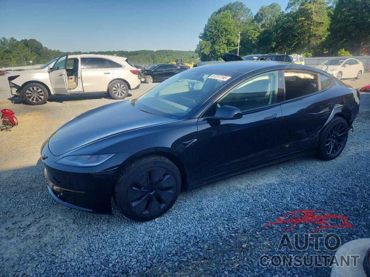 TESLA MODEL 3 2025 - 5YJ3E1EA9SF928187