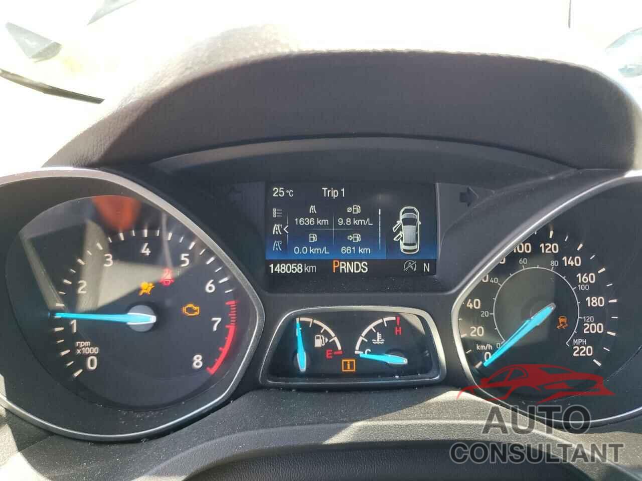 FORD ESCAPE 2017 - 1FMCU9G94HUD00117