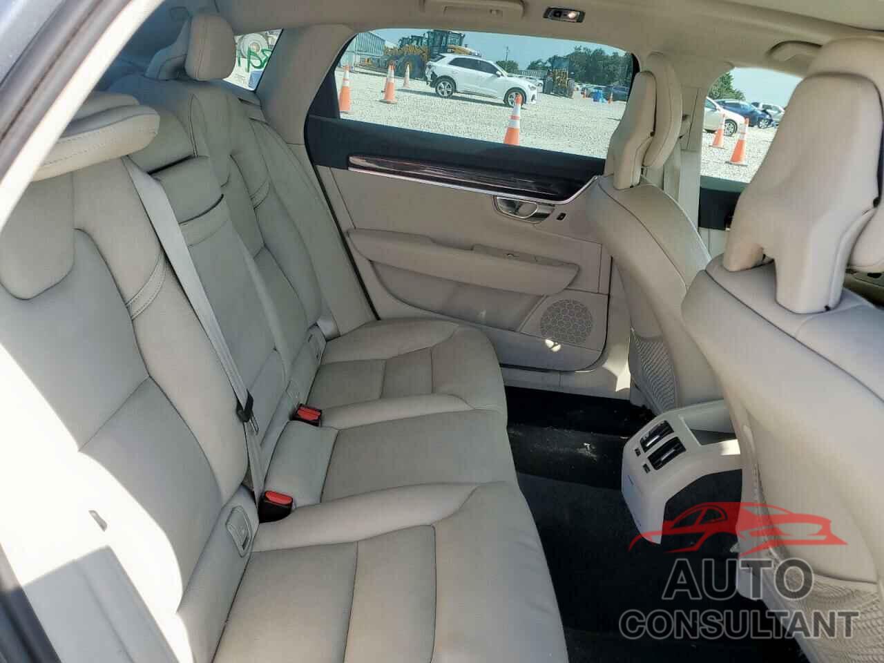 VOLVO S90 2018 - LVY982AK9JP021376
