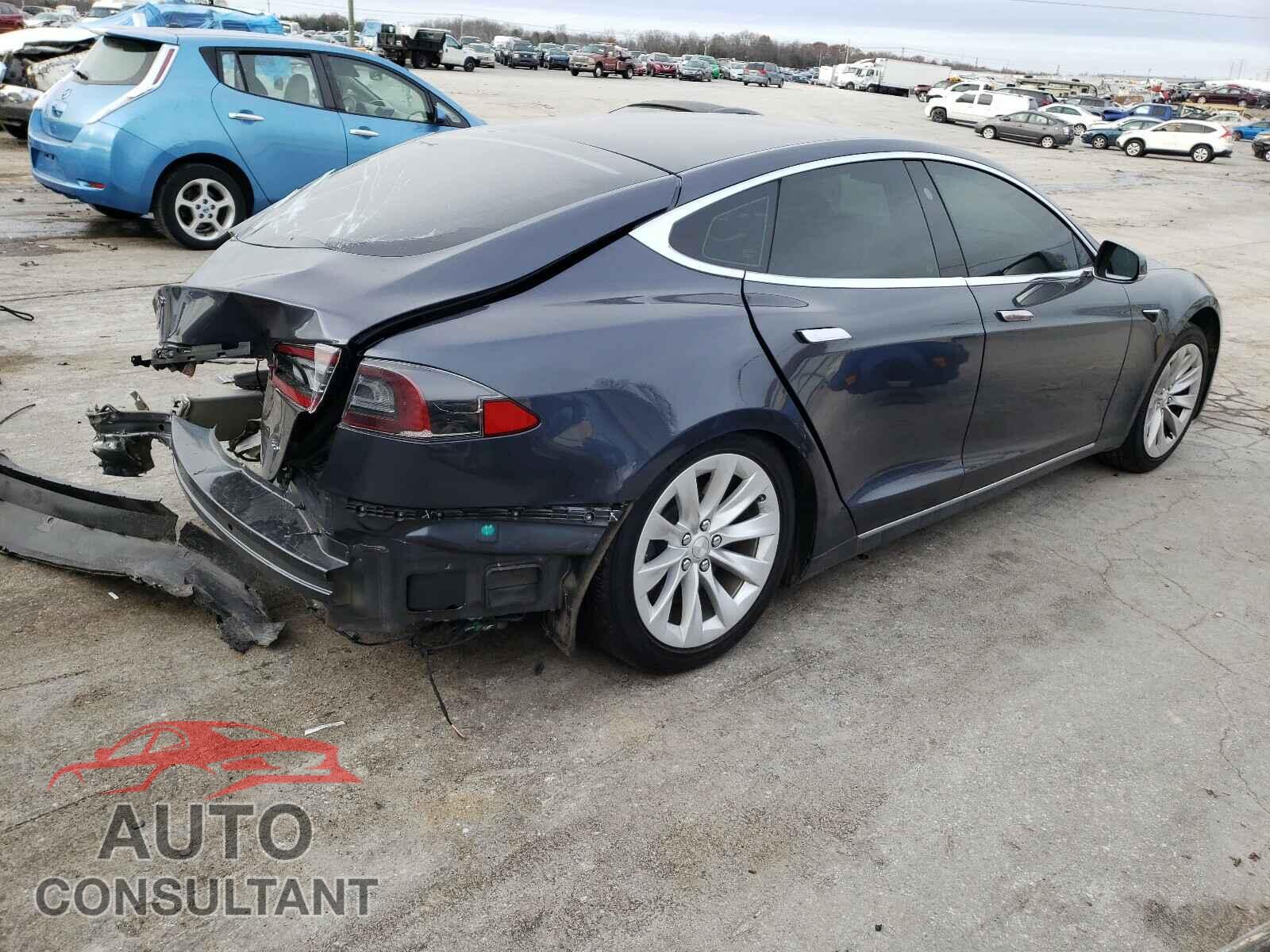 TESLA MODEL S 2017 - 5YJSA1E2XHF230325