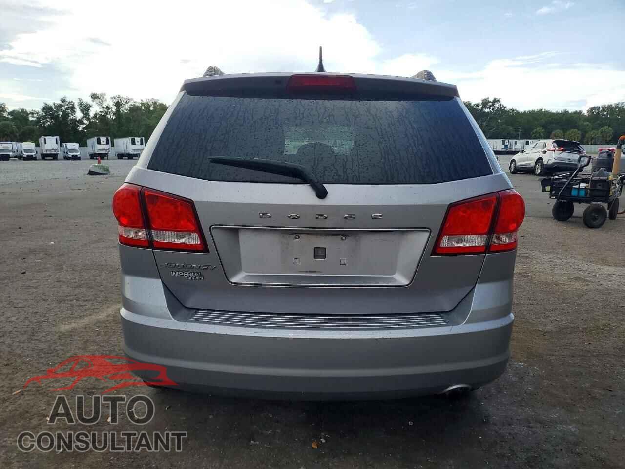 DODGE JOURNEY 2015 - 3C4PDCAB1FT521700