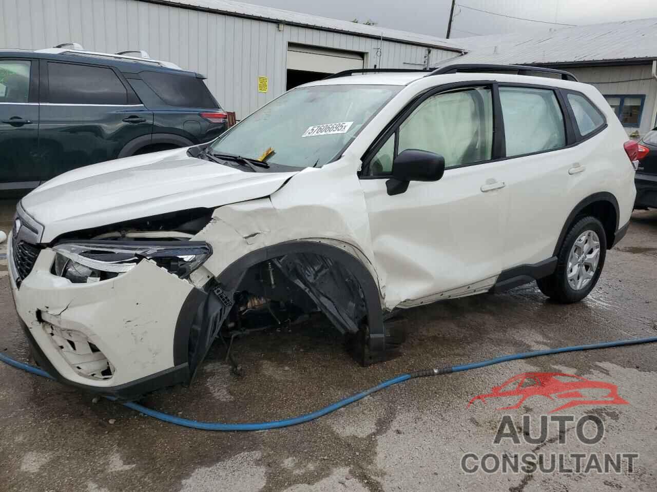 SUBARU FORESTER 2019 - JF2SKACC8KH408248