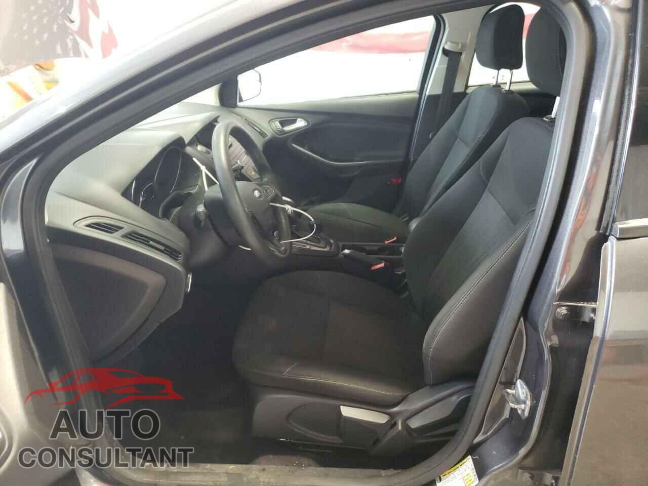 FORD FOCUS 2016 - 1FADP3F28GL226454
