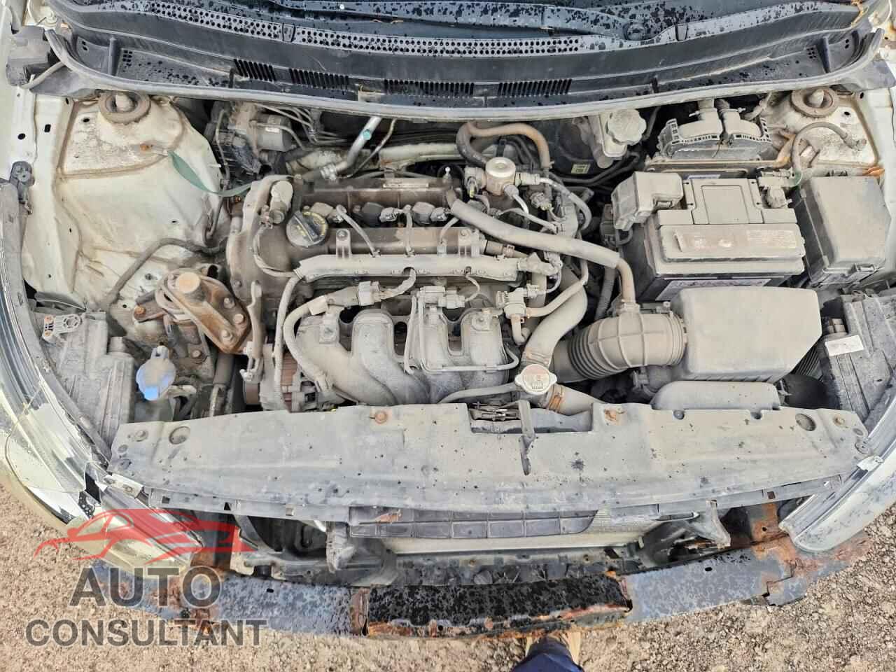 HYUNDAI ACCENT 2014 - KMHCT5AE8EU190847