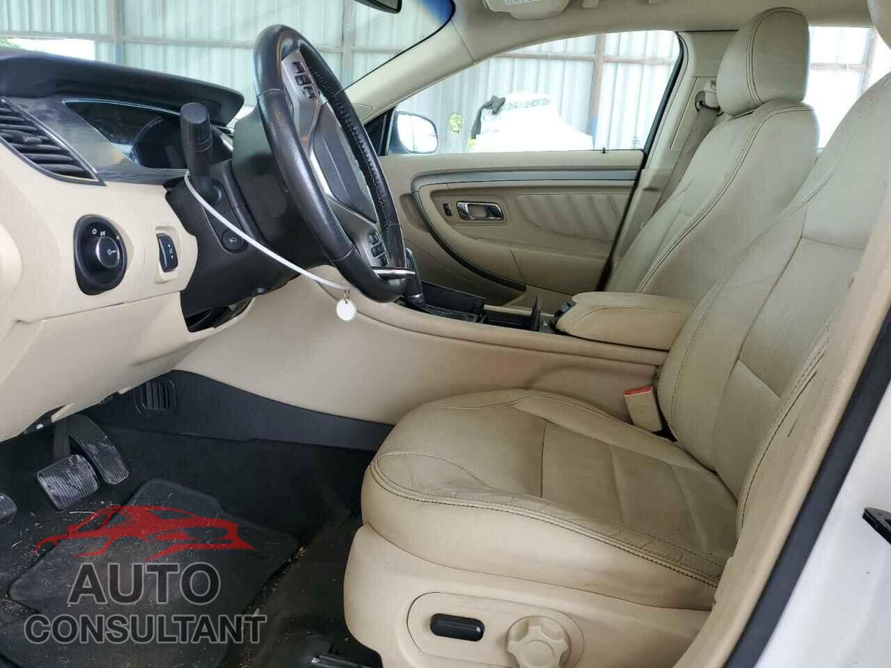 FORD TAURUS 2015 - 1FAHP2E87FG122580