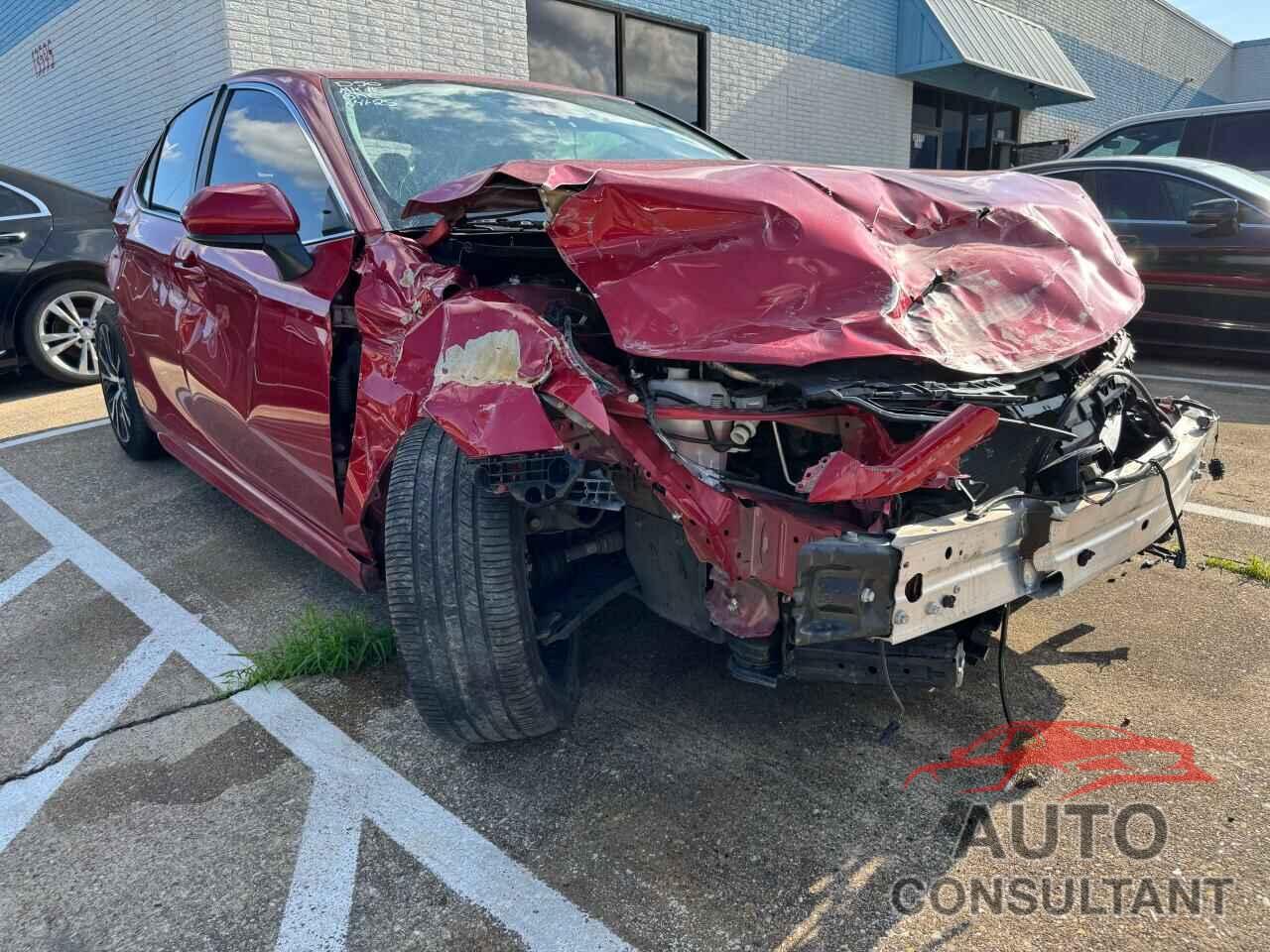 TOYOTA CAMRY 2020 - 4T1G11AK2LU322178