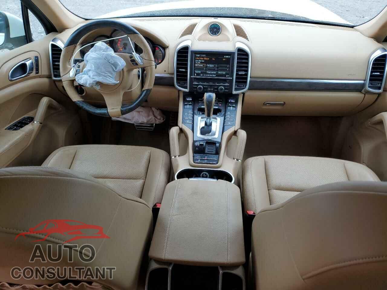 PORSCHE CAYENNE 2011 - WP1AB2A26BLA43543