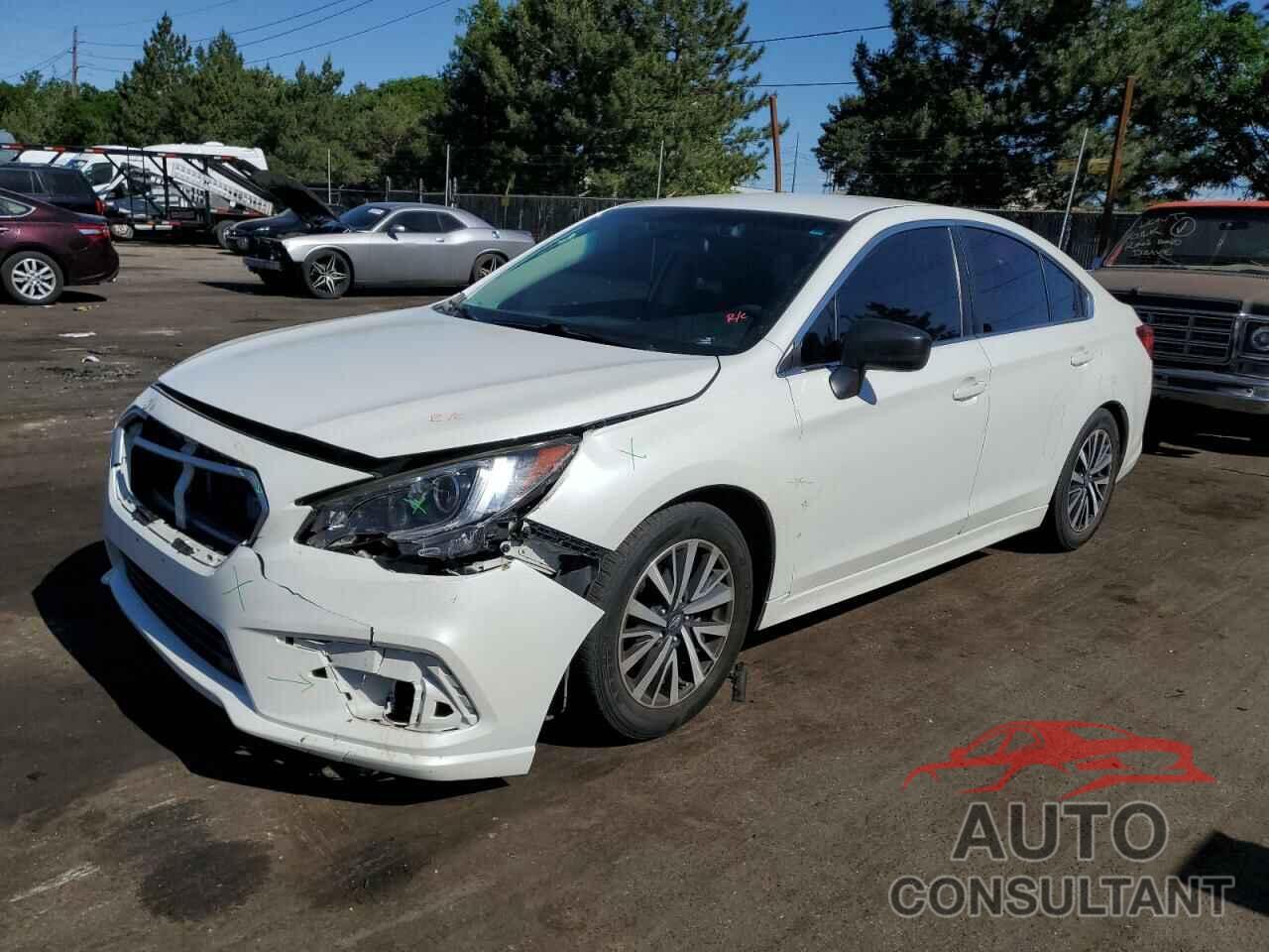 SUBARU LEGACY 2019 - 4S3BNAB65K3037919