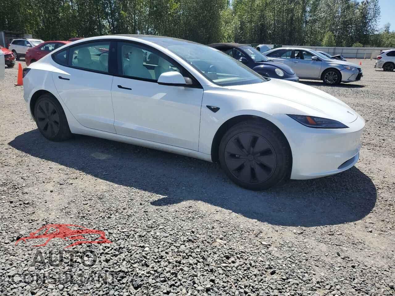 TESLA MODEL 3 2025 - 5YJ3E1EA5SF924766