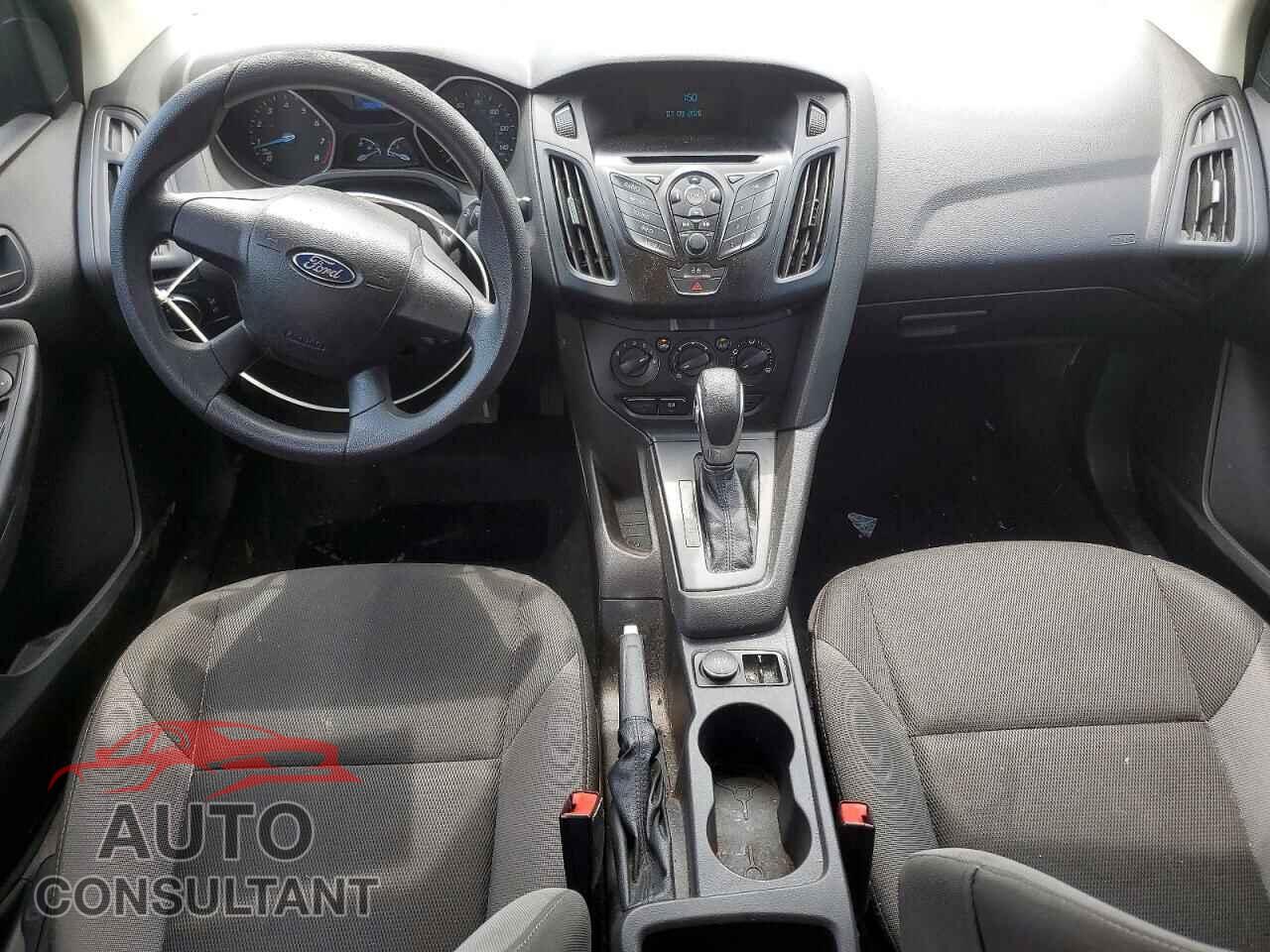 FORD FOCUS 2014 - 1FADP3E27EL286188