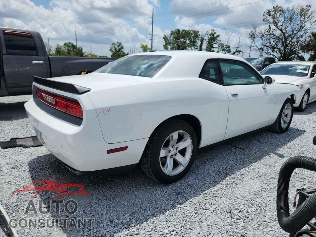 DODGE CHALLENGER 2013 - 2C3CDYAG8DH704948