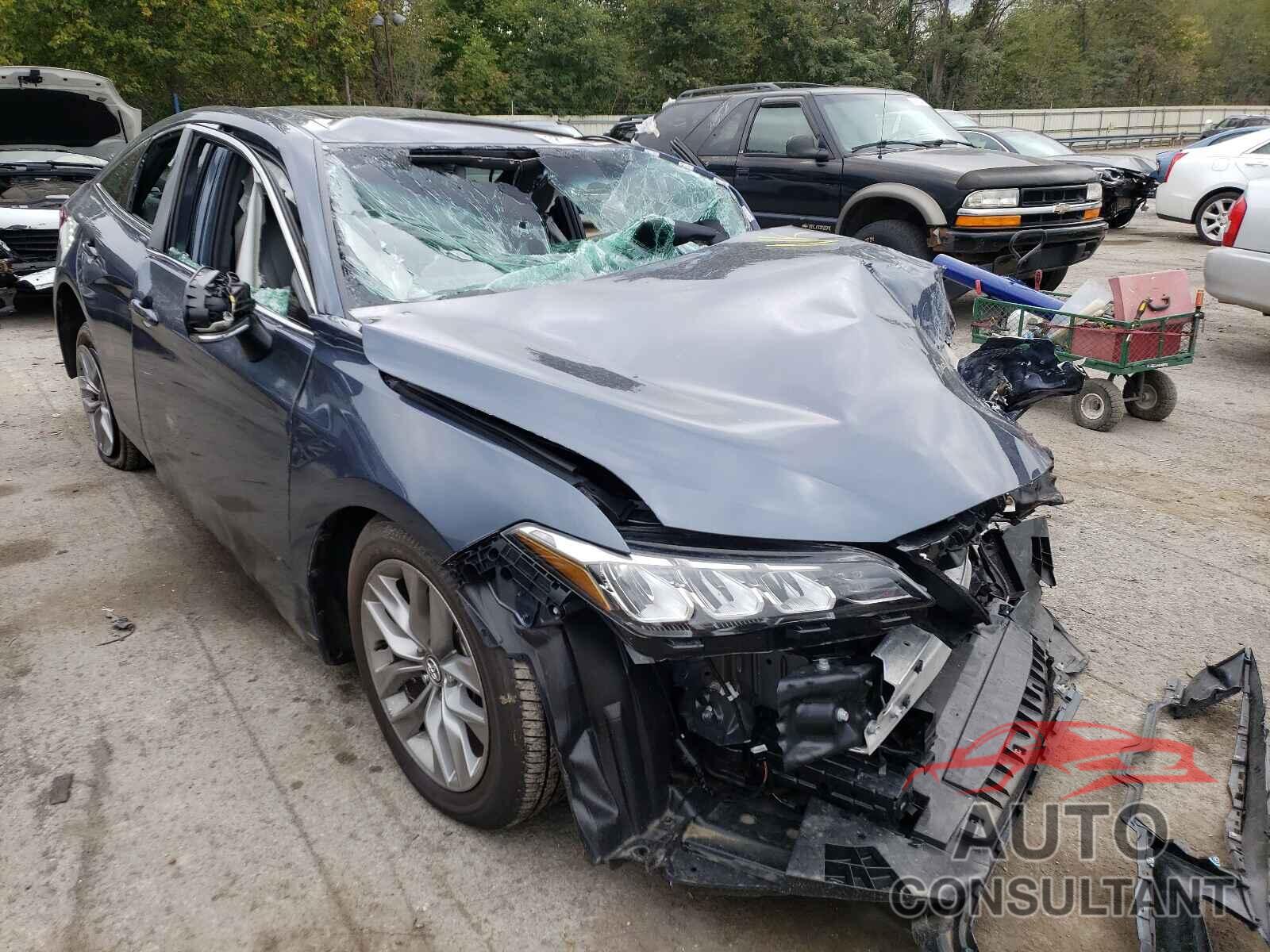 TOYOTA AVALON 2020 - 4T1AZ1FB6LU048636