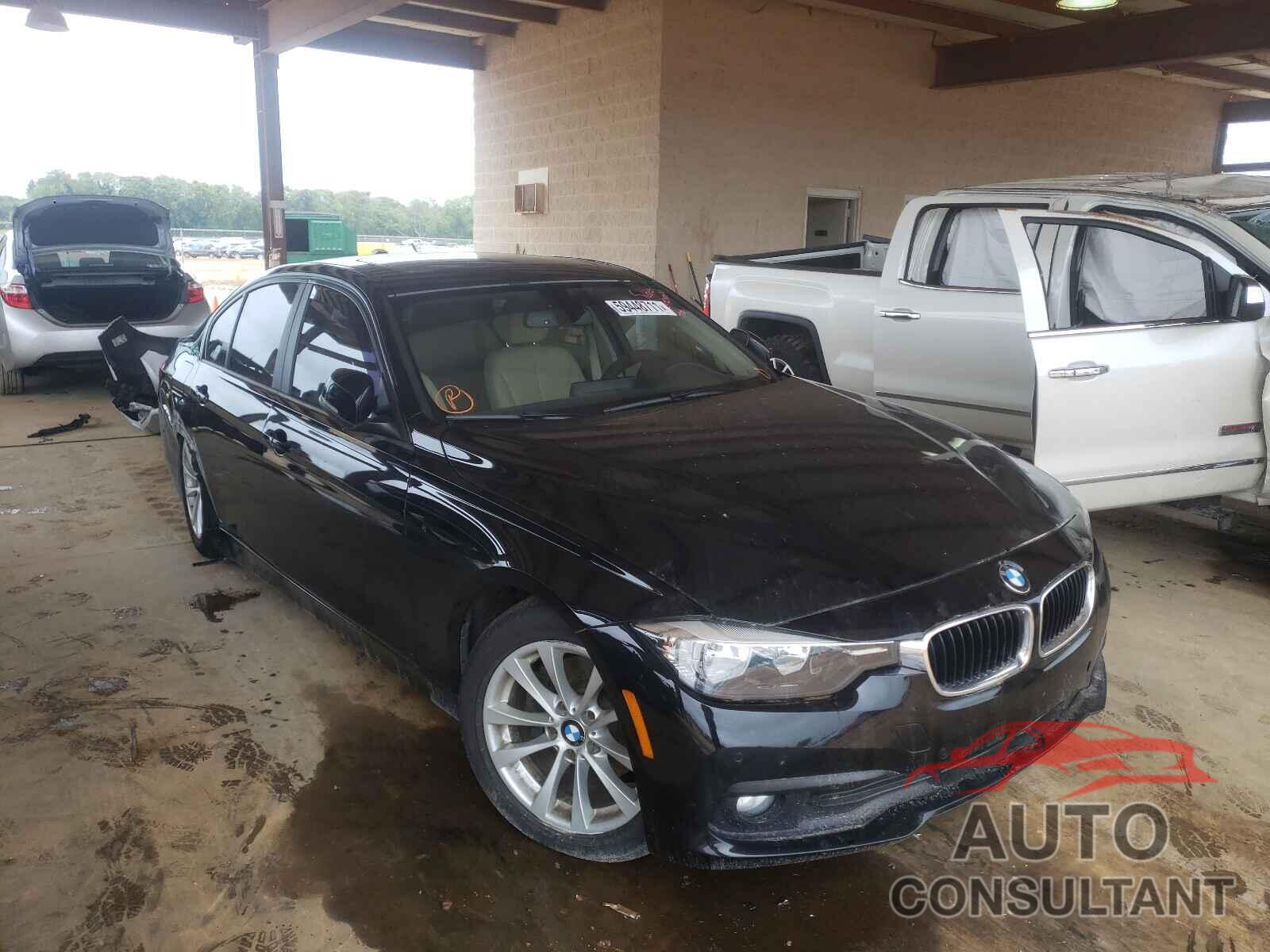 BMW 3 SERIES 2016 - WBA8E1G5XGNT38169
