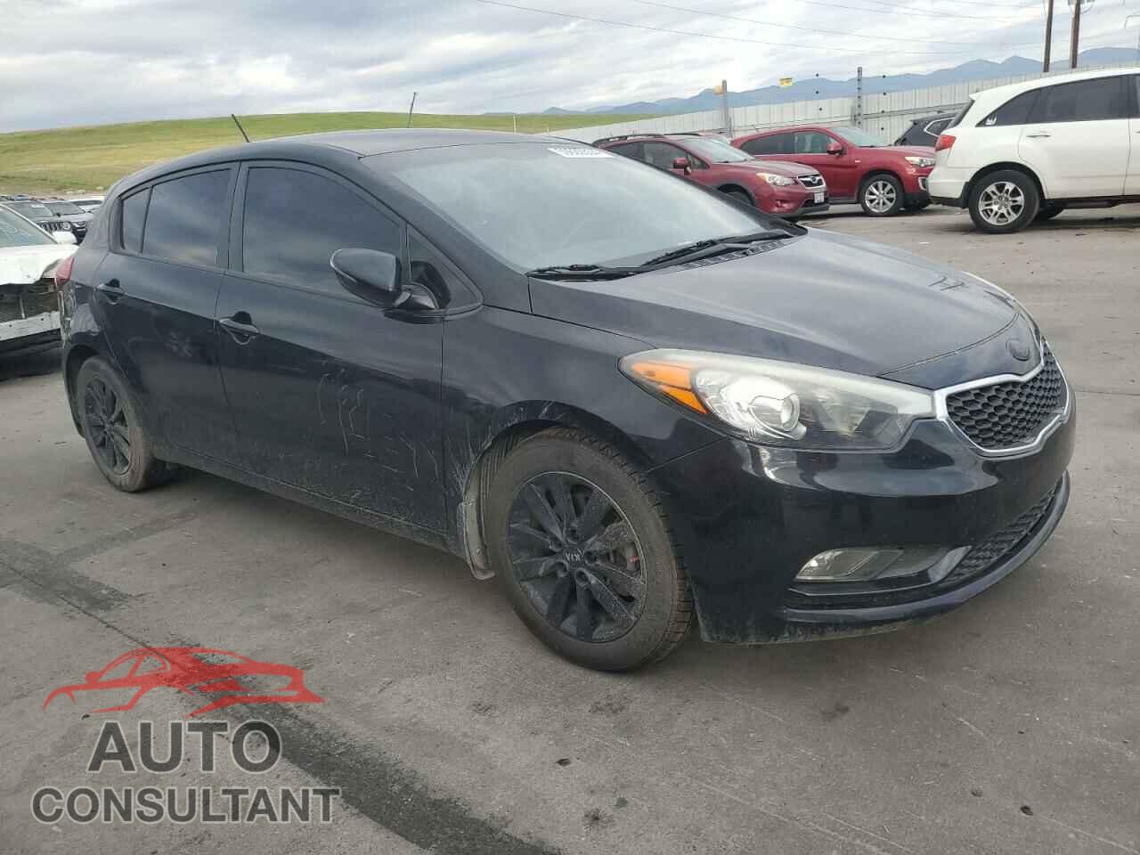 KIA FORTE 2016 - KNAFX5A85G5493742