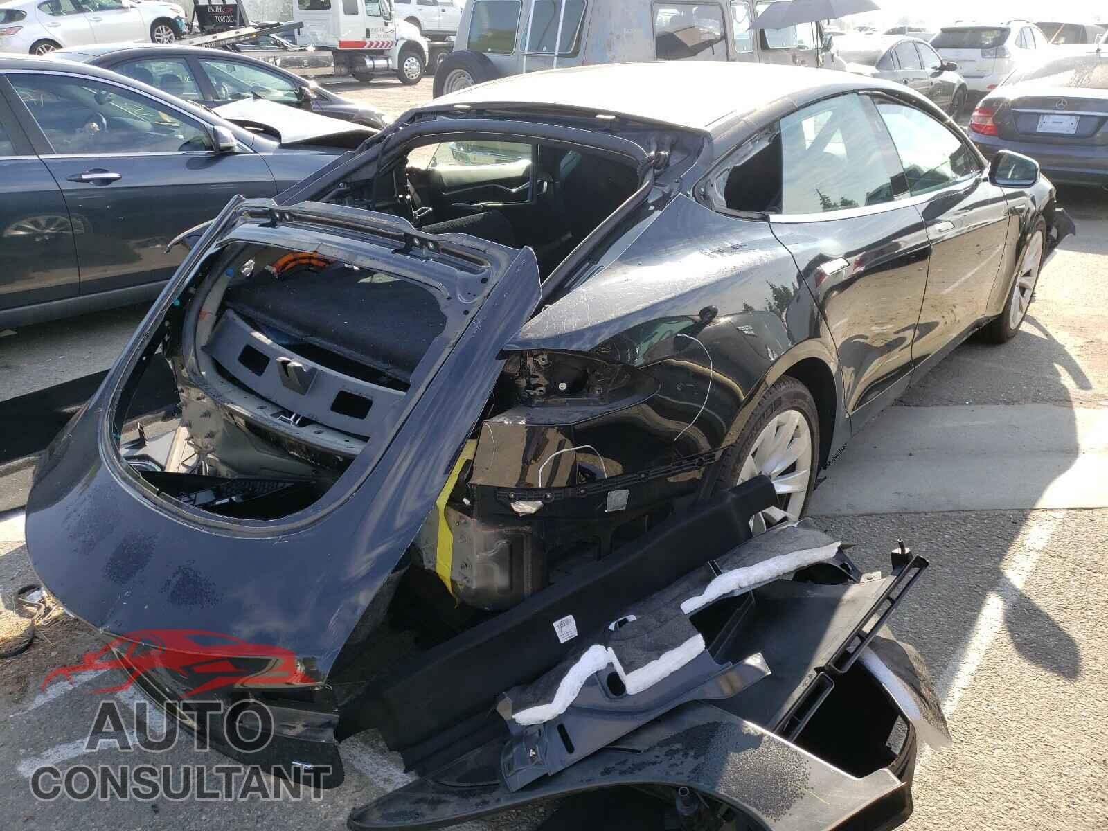 TESLA MODEL S 2017 - 5YJSA1E10HF187363