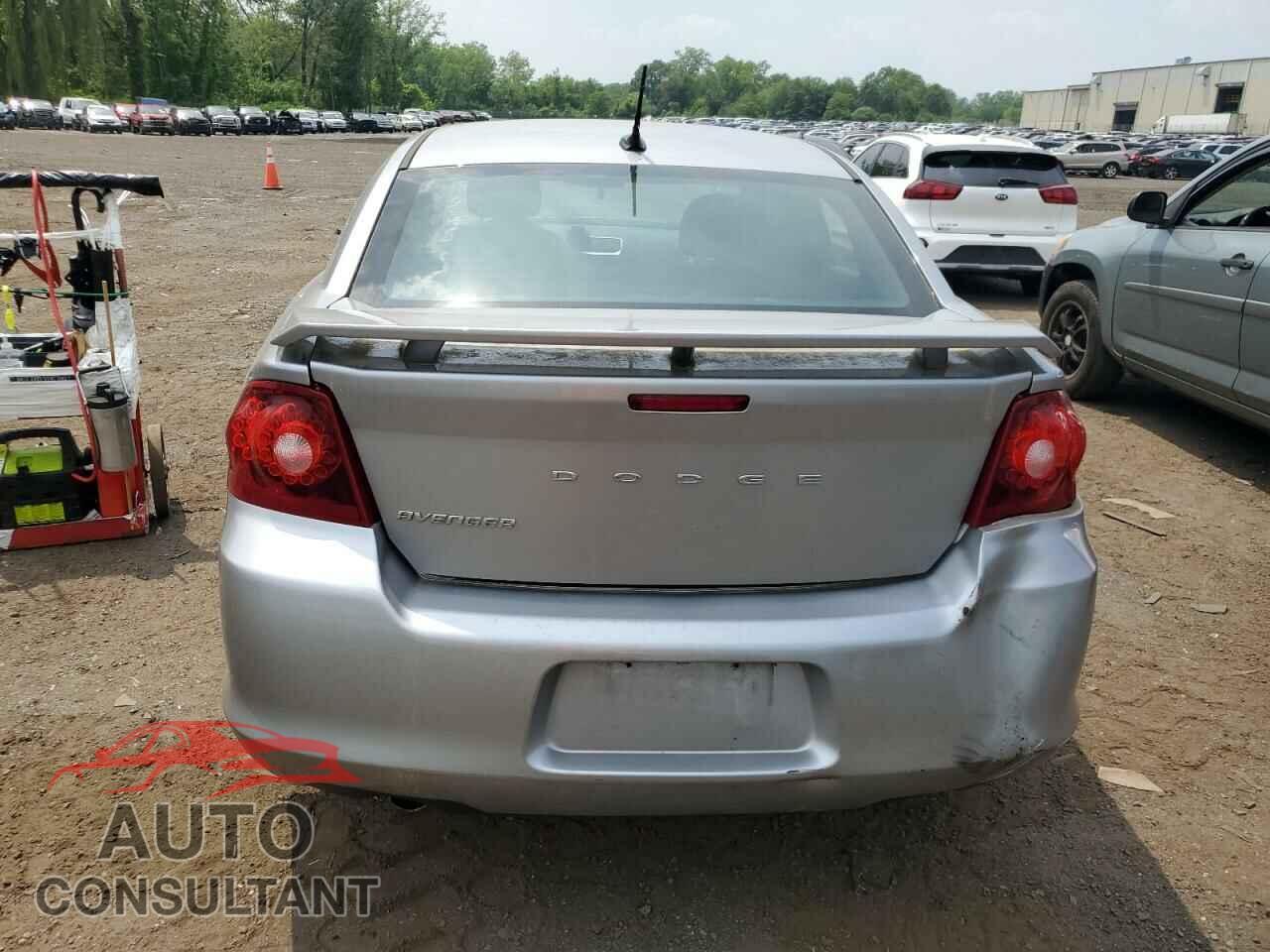 DODGE AVENGER 2013 - 1C3CDZAG5DN696482