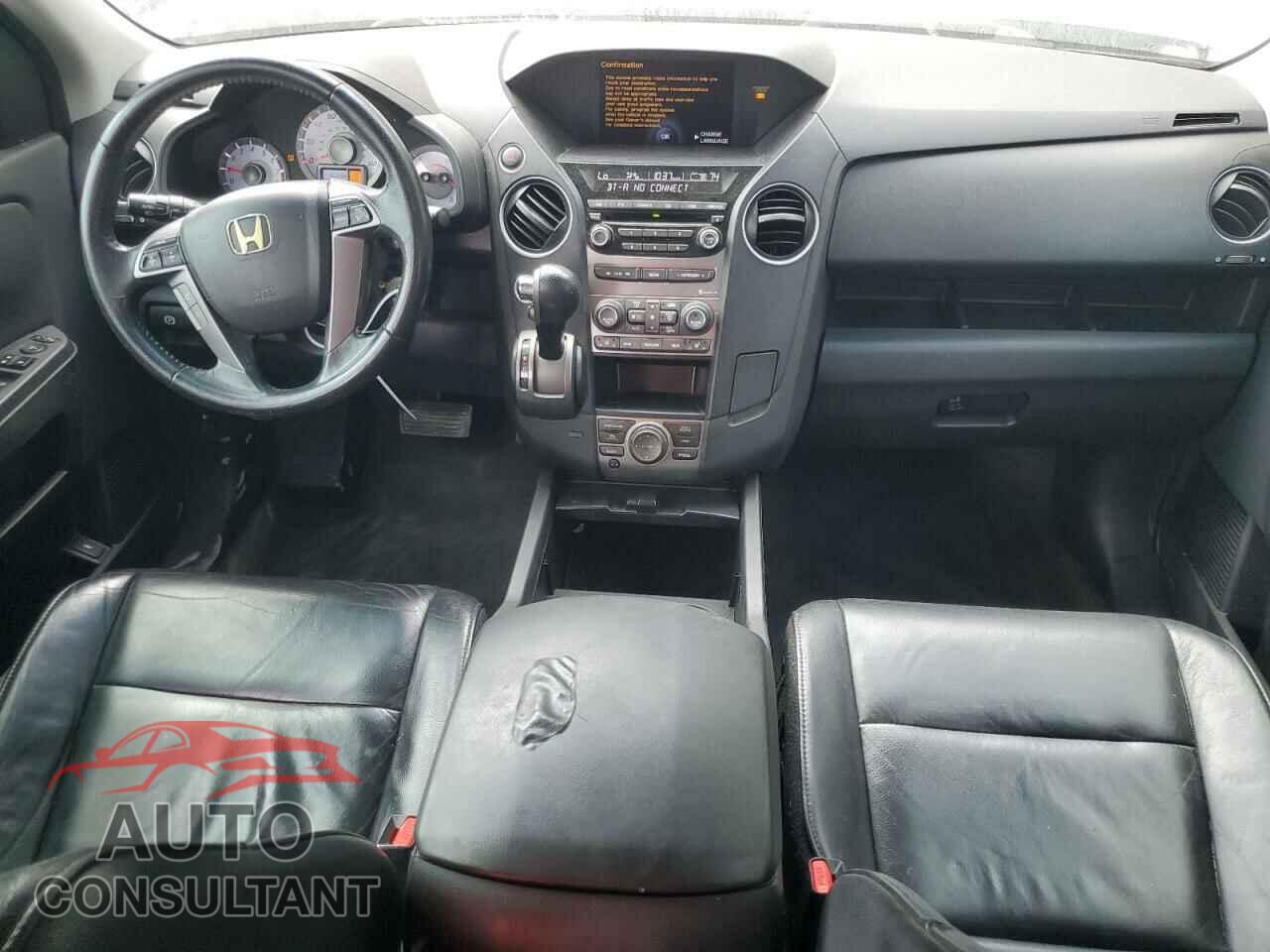 HONDA PILOT 2013 - 5FNYF4H70DB019780