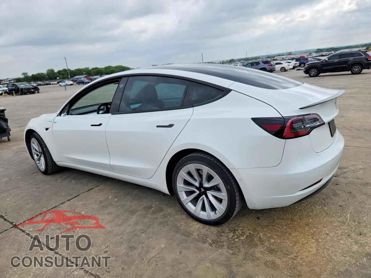 TESLA MODEL 3 2022 - 5YJ3E1EB8NF270259